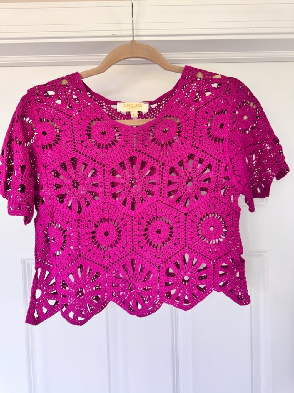 Crochet crop t shirt